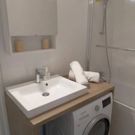 Mareuil Lumineux Appartement Paris